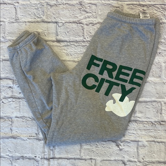 Freecity Heather Gray Joggers with Dark Green Print - Picture 1 of 6